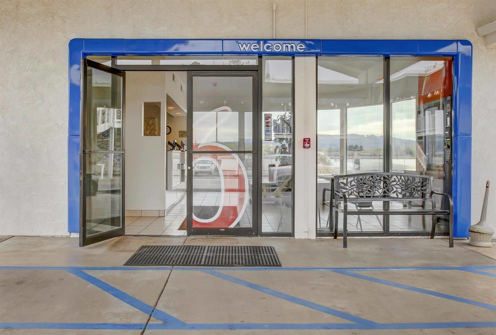 Motel 6-Coos Bay, Or Εξωτερικό φωτογραφία
